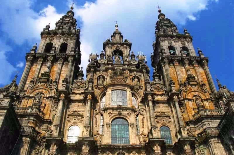 Portugál körút utazás 4 napos városlátogatás Portoban 3* Hotel