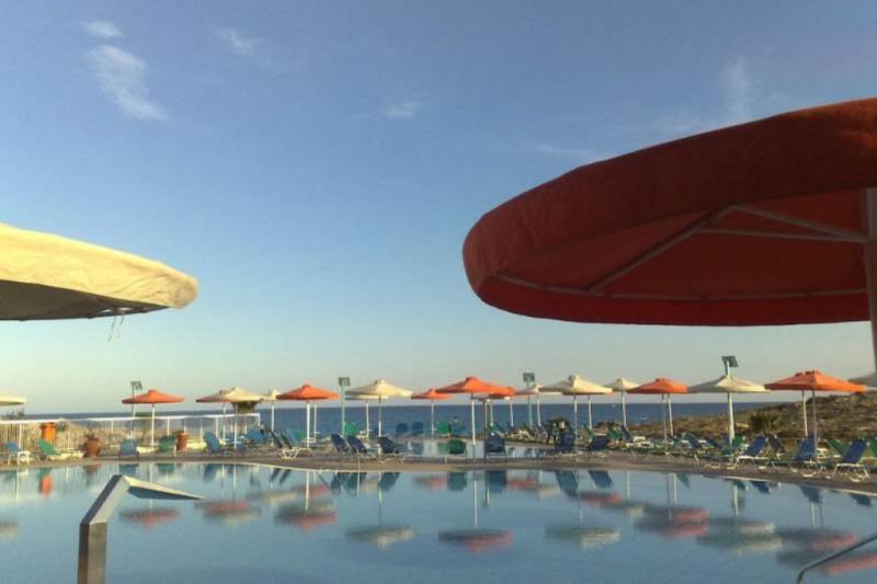 Dél-Ciprus Ayia Napa utazás Aktea Beach Village Apartmanok