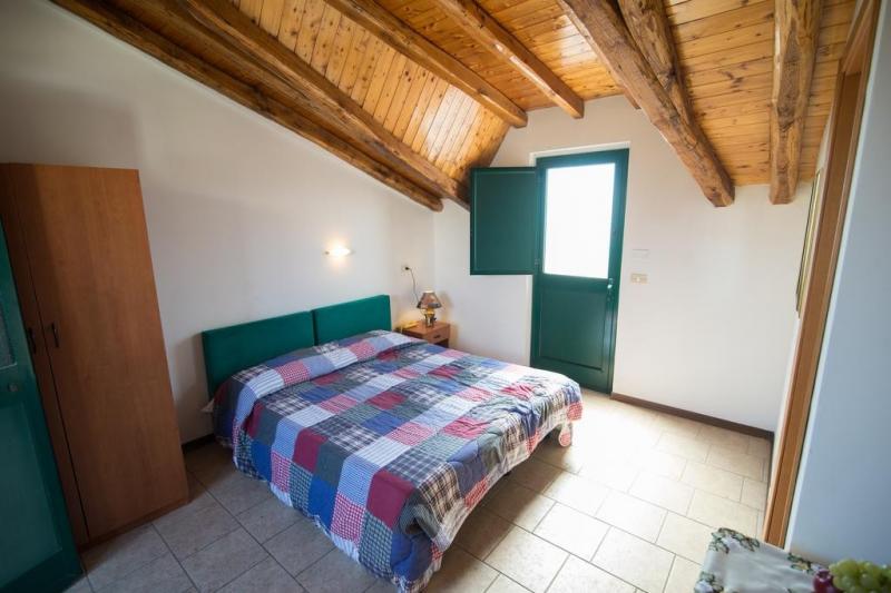 Szicília Giardini Naxos utazás Aparthotel Villaggio Alkantara