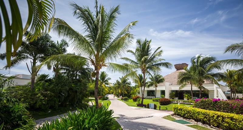 Mexikó utazás Blue Bay Grand Esmeralda