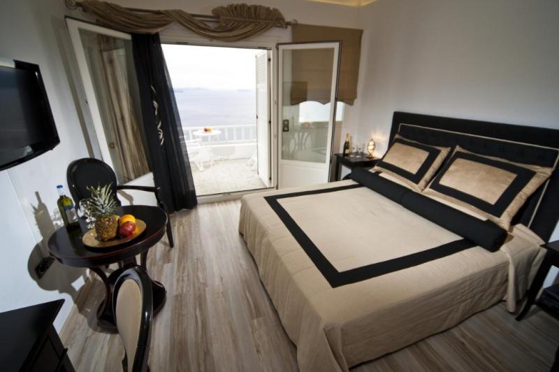 Szantorini Oia utazás Delfini Villas Aparthotel