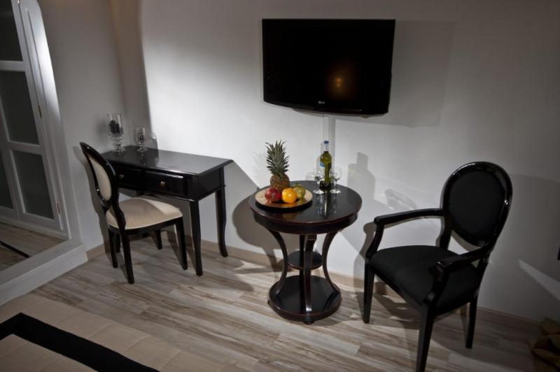 Szantorini Oia utazás Delfini Villas Aparthotel