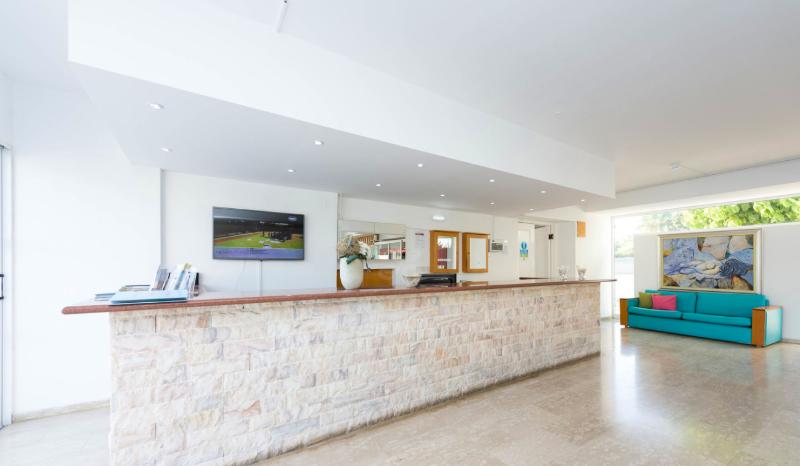 Dél-Ciprus Ayia Napa utazás FG Fedrania Gardens Hotel