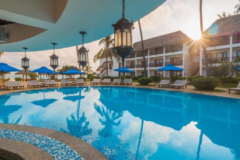 Hakuna Matata 5 napos szafari + 6 éj Kenya tengerpart + 3 éj Zanzibár