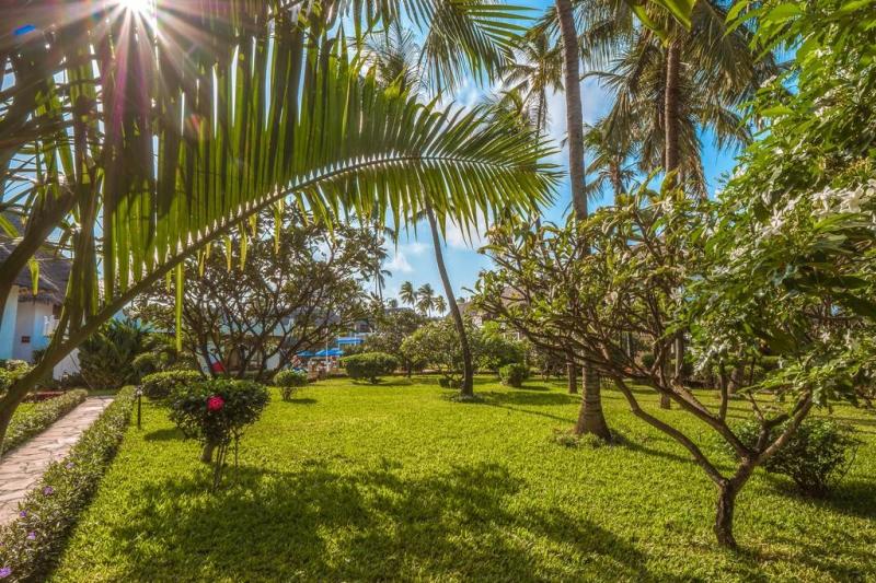 Hakuna Matata 5 napos szafari + 6 éj Kenya tengerpart + 3 éj Zanzibár