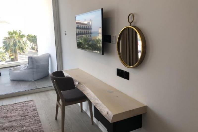 Dél-Ciprus Ayia Napa utazás Hotel Abacus Suites