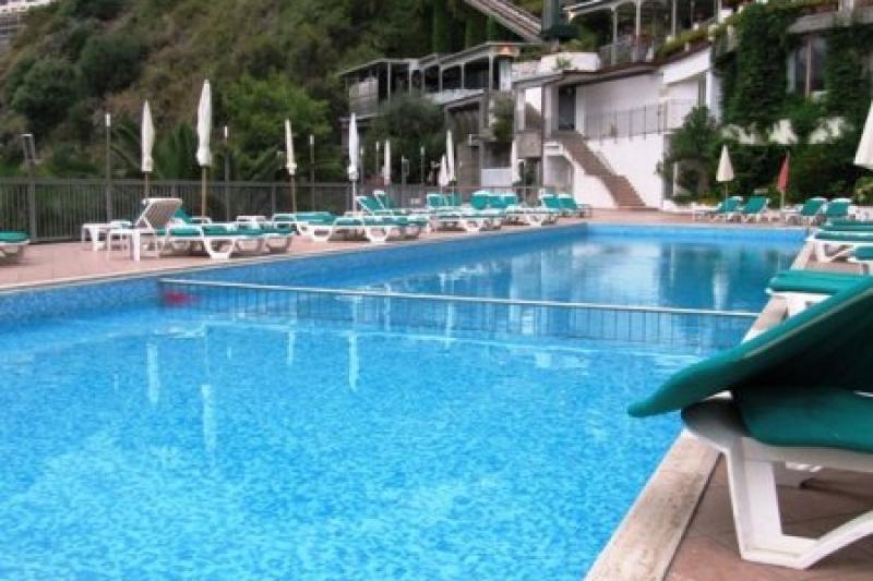 Szicília Letojanni utazás Hotel Antares