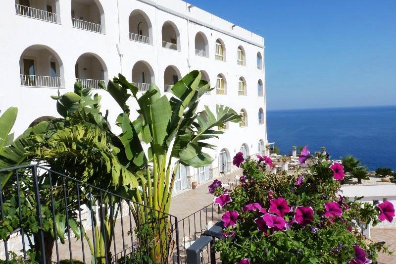 Szicília Letojanni utazás Hotel Antares Olimpo
