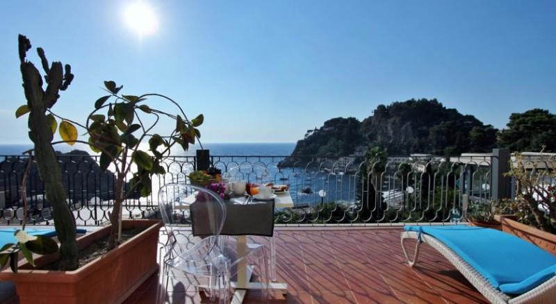 Szicília Taormina utazás Hotel Baia Azzurra