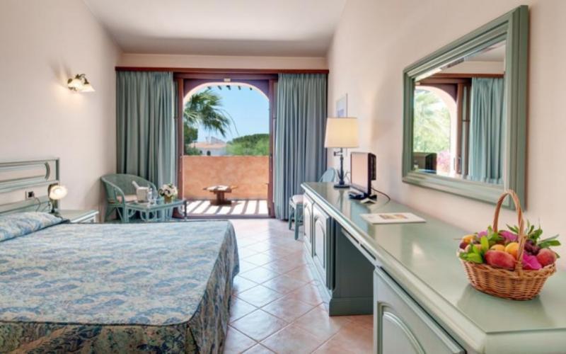 Szardínia Pula utazás Hotel Baia Di Nora