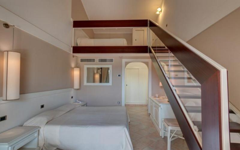 Szardínia Pula utazás Hotel Baia Di Nora