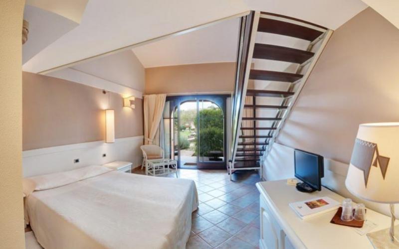 Szardínia Pula utazás Hotel Baia Di Nora