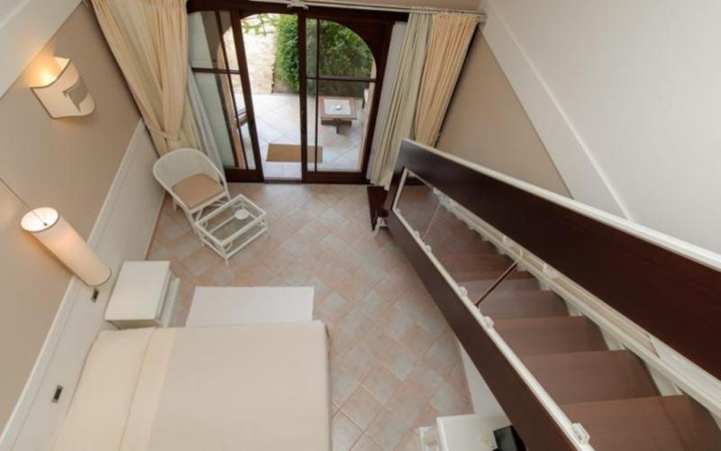 Szardínia Pula utazás Hotel Baia Di Nora