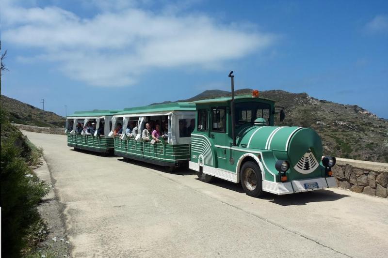 Szardínia Stintino utazás Hotel Cala Rosa Club