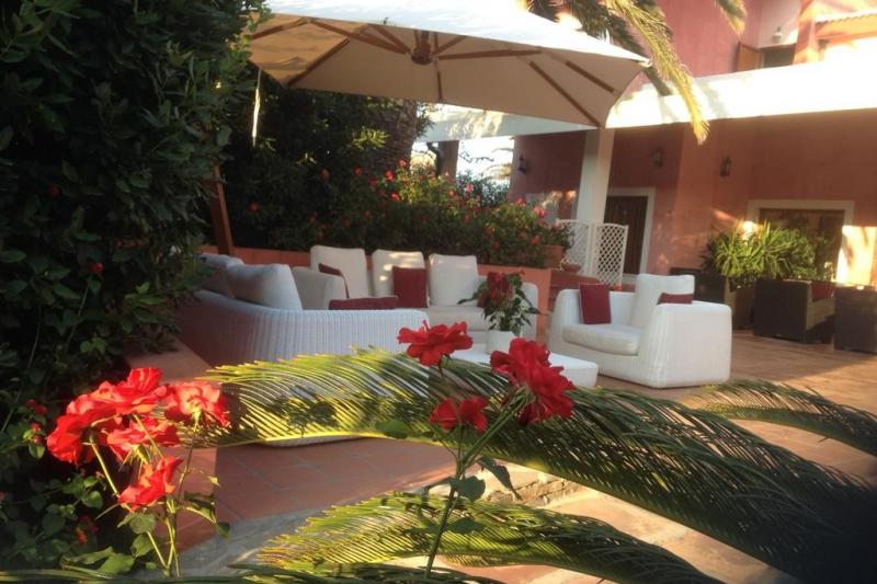 Szardínia Stintino utazás Hotel Cala Rosa Club