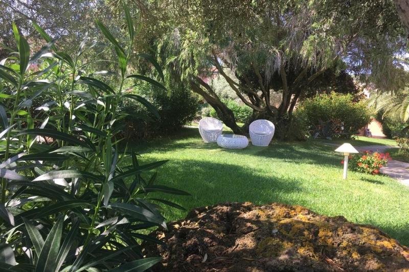 Szardínia Stintino utazás Hotel Cala Rosa Club