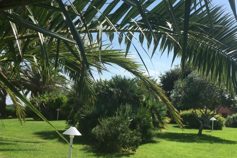 Szardínia Stintino utazás Hotel Cala Rosa Club