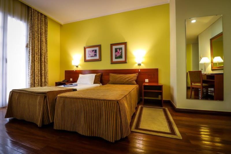 Azori-szigetek Ponta Delgada utazás Hotel Camoes