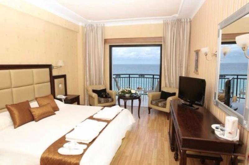 Dél-Ciprus Protaras utazás Hotel Constantinos The Great Beach