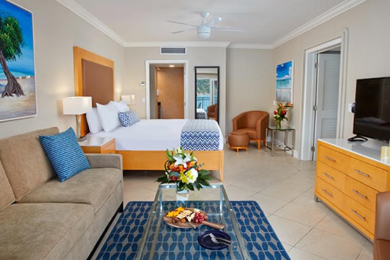 St. Maarten utazás Hotel Divi Little Bay Beach Resort