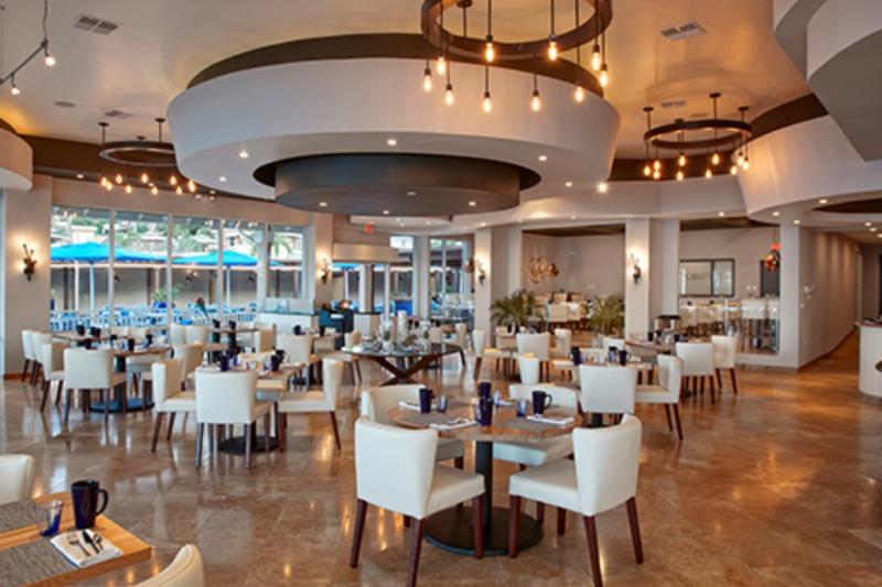 St. Maarten utazás Hotel Divi Little Bay Beach Resort