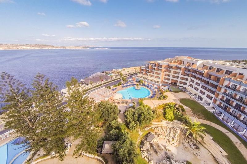 Málta Qawra utazás Hotel Dolmen Resort
