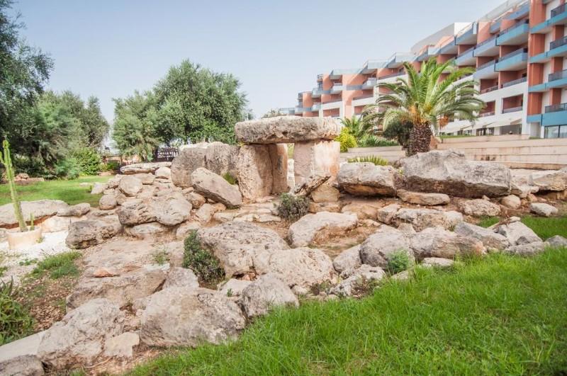 Málta Qawra utazás Hotel Dolmen Resort