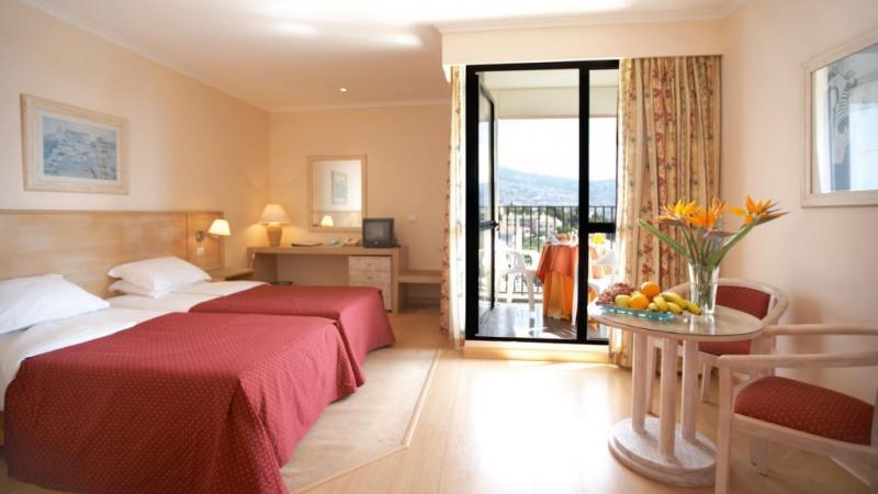 Madeira Funchal utazás Hotel Dorisol Buganvilia