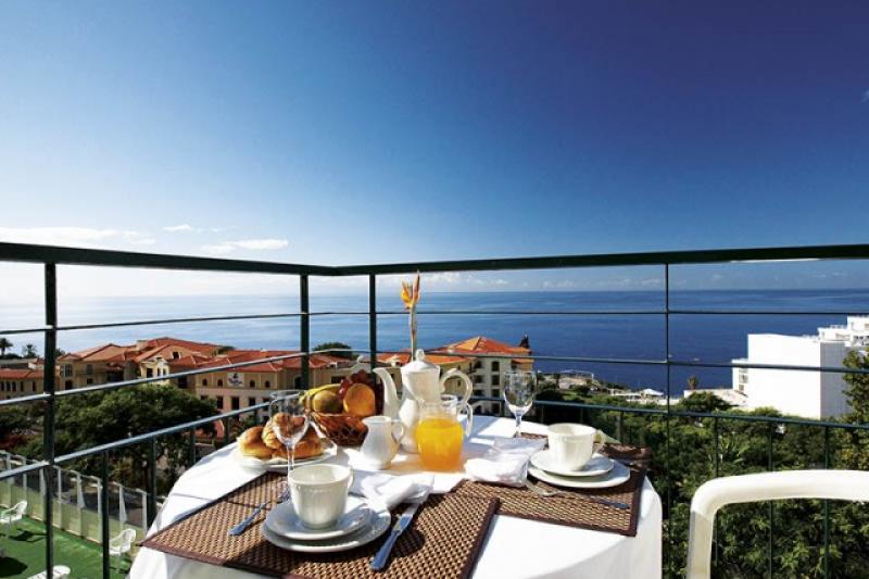 Madeira Funchal utazás Hotel Dorisol Florasol