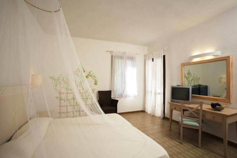 Szardínia Pula utazás Hotel Flamingo