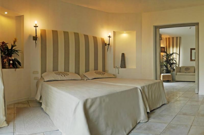 Szardínia Pula utazás Hotel Flamingo