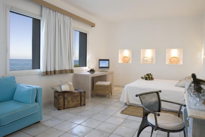 Szardínia Pula utazás Hotel Flamingo