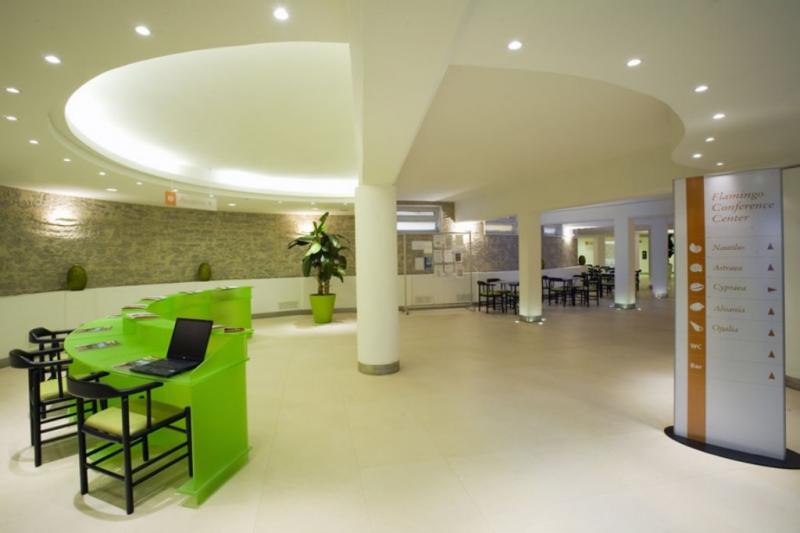 Szardínia Pula utazás Hotel Flamingo