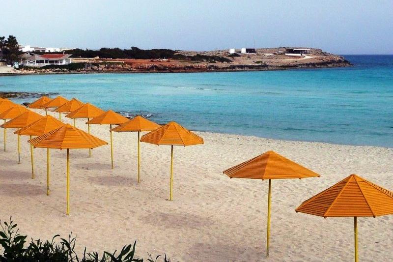 Dél-Ciprus Larnaca utazás Hotel Golden Bay