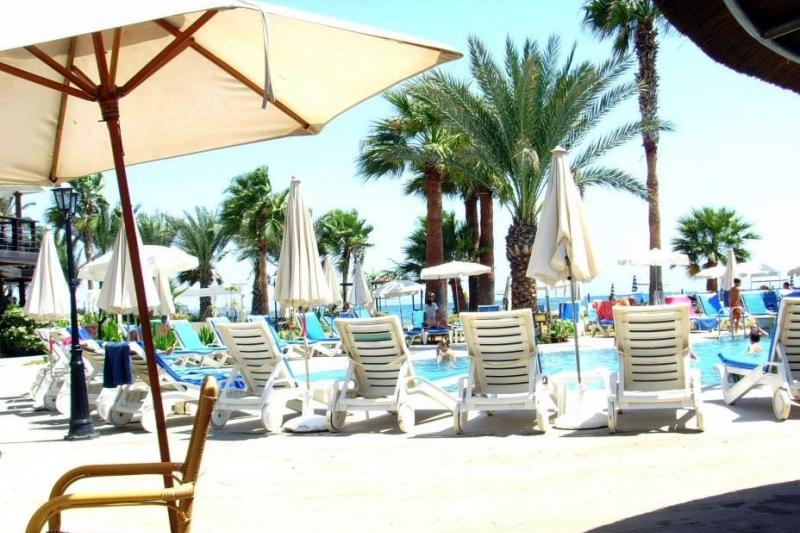 Dél-Ciprus Larnaca utazás Hotel Golden Bay