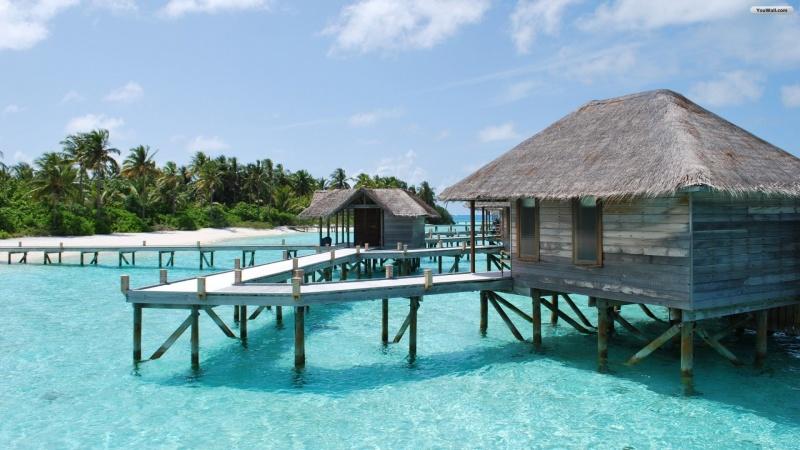 Maldív-szigetek utazás Hotel Holiday Island Resort