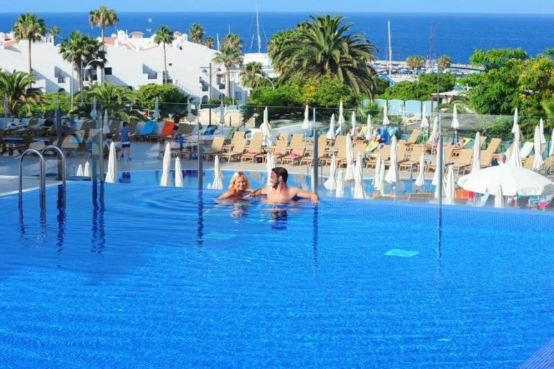 Tenerife Costa Adeje utazás Hotel Hovima