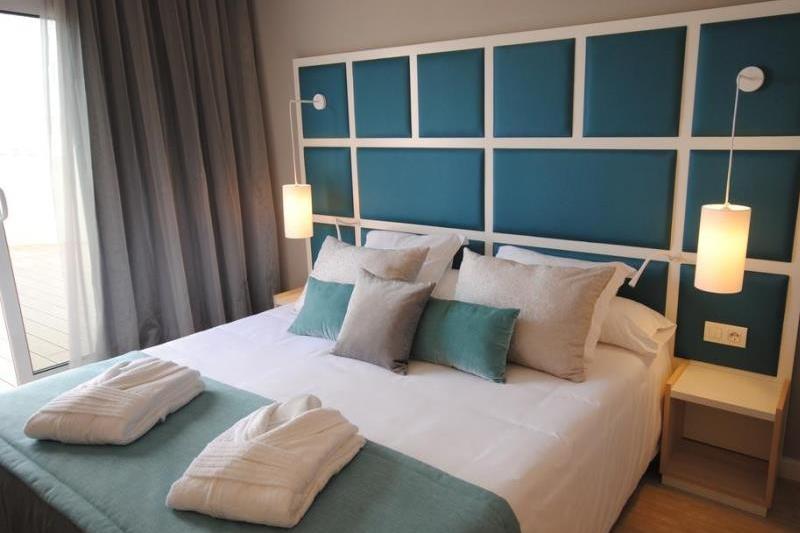 Tenerife Costa Adeje utazás Hotel Hovima