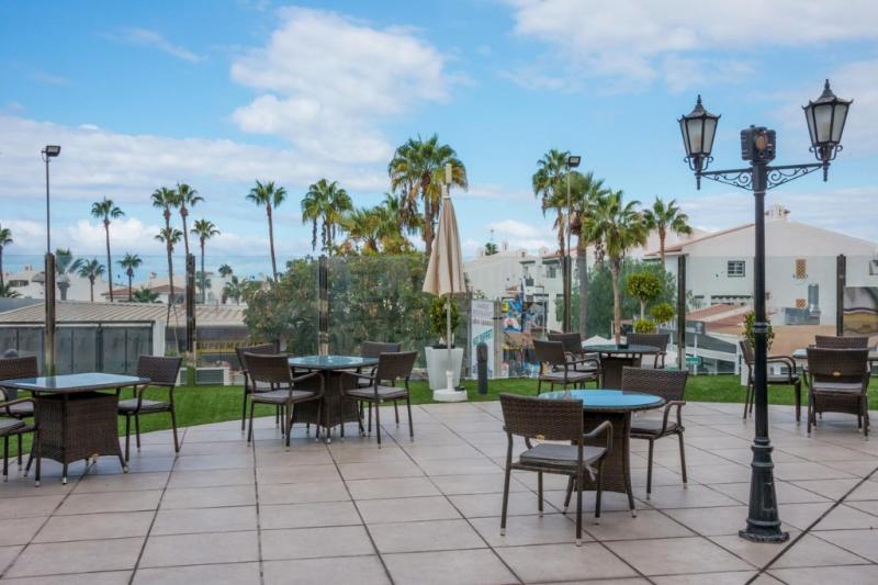 Tenerife Costa Adeje utazás Hotel Hovima Santa Maria