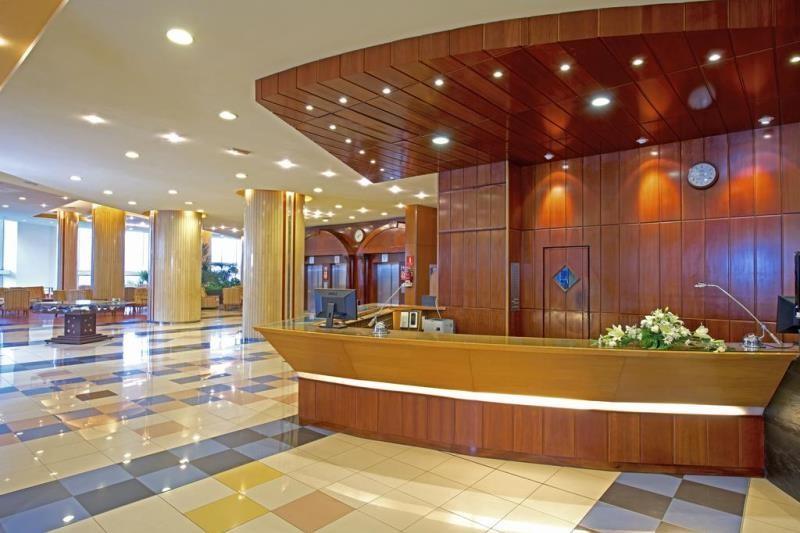 Tenerife Costa Adeje utazás Hotel Iberostar Bouganville Playa