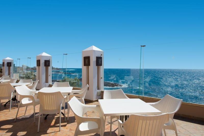 Tenerife Costa Adeje utazás Hotel Iberostar Bouganville Playa