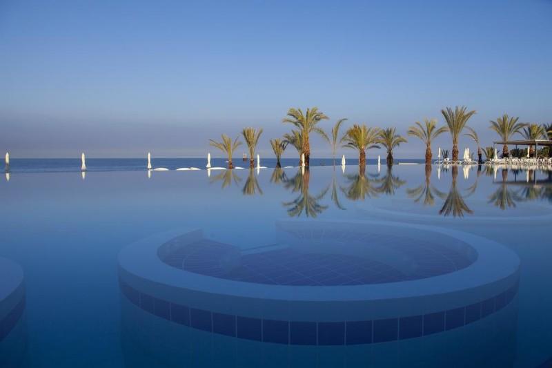 Dél-Ciprus Paphos utazás Hotel King Evelthon Beach