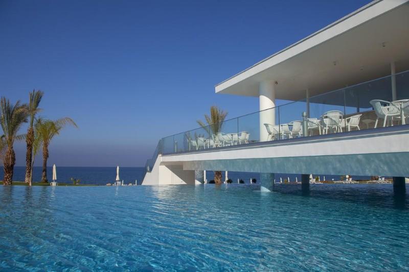 Dél-Ciprus Paphos utazás Hotel King Evelthon Beach