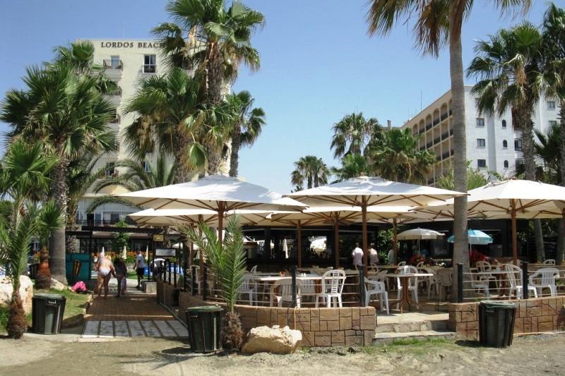 Dél-Ciprus Larnaca utazás Hotel Lordos Beach