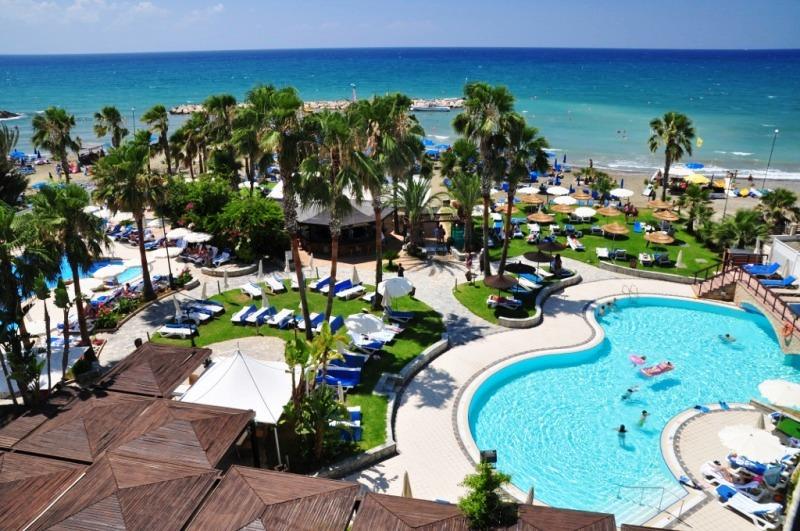Dél-Ciprus Larnaca utazás Hotel Lordos Beach