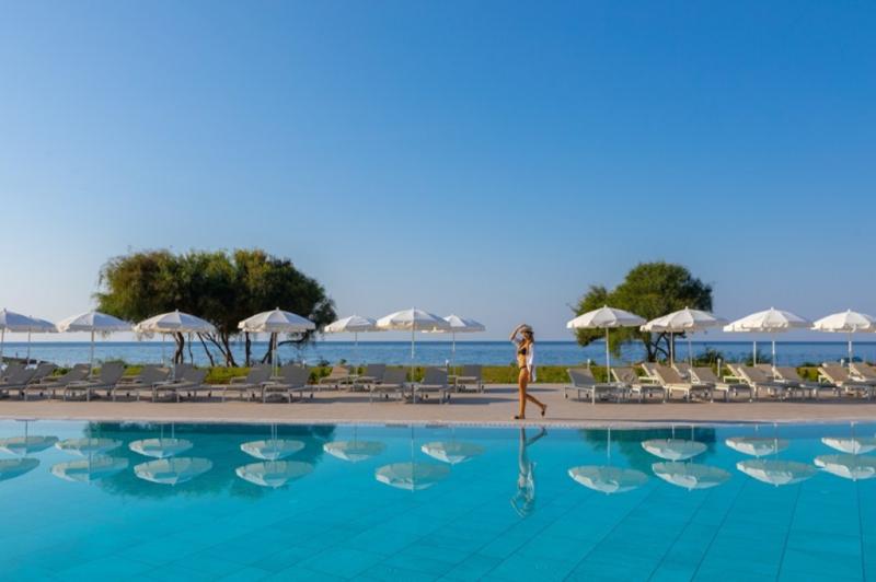 Dél-Ciprus Paphos utazás Hotel Louis Ivi Mare