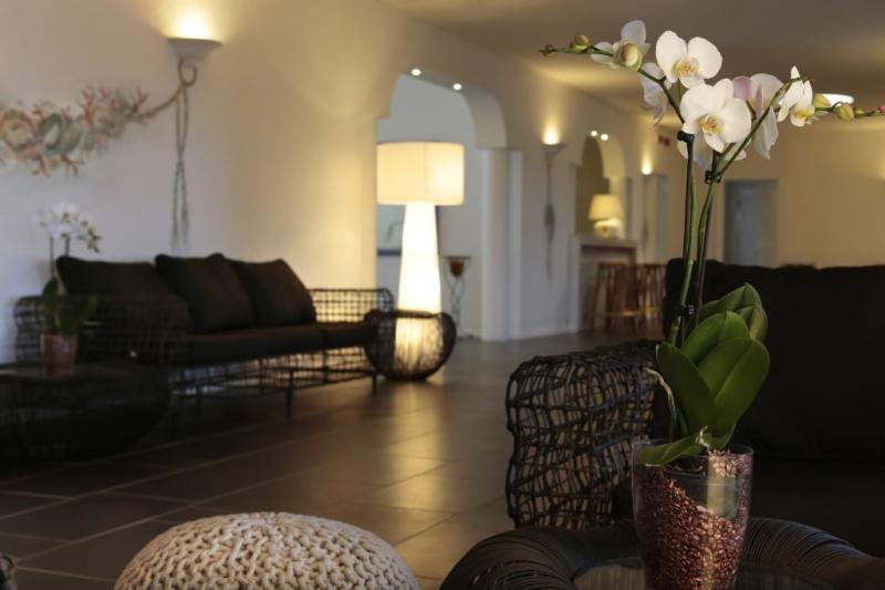 Szardínia Pula utazás Hotel Mare Pineta