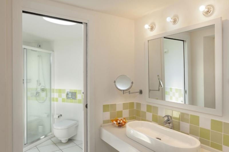 Szardínia Pula utazás Hotel Mare Pineta