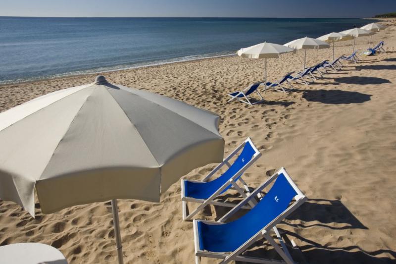 Szardínia Pula utazás Hotel Mare Pineta