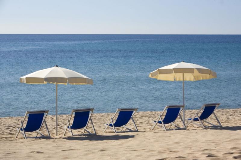 Szardínia Pula utazás Hotel Mare Pineta